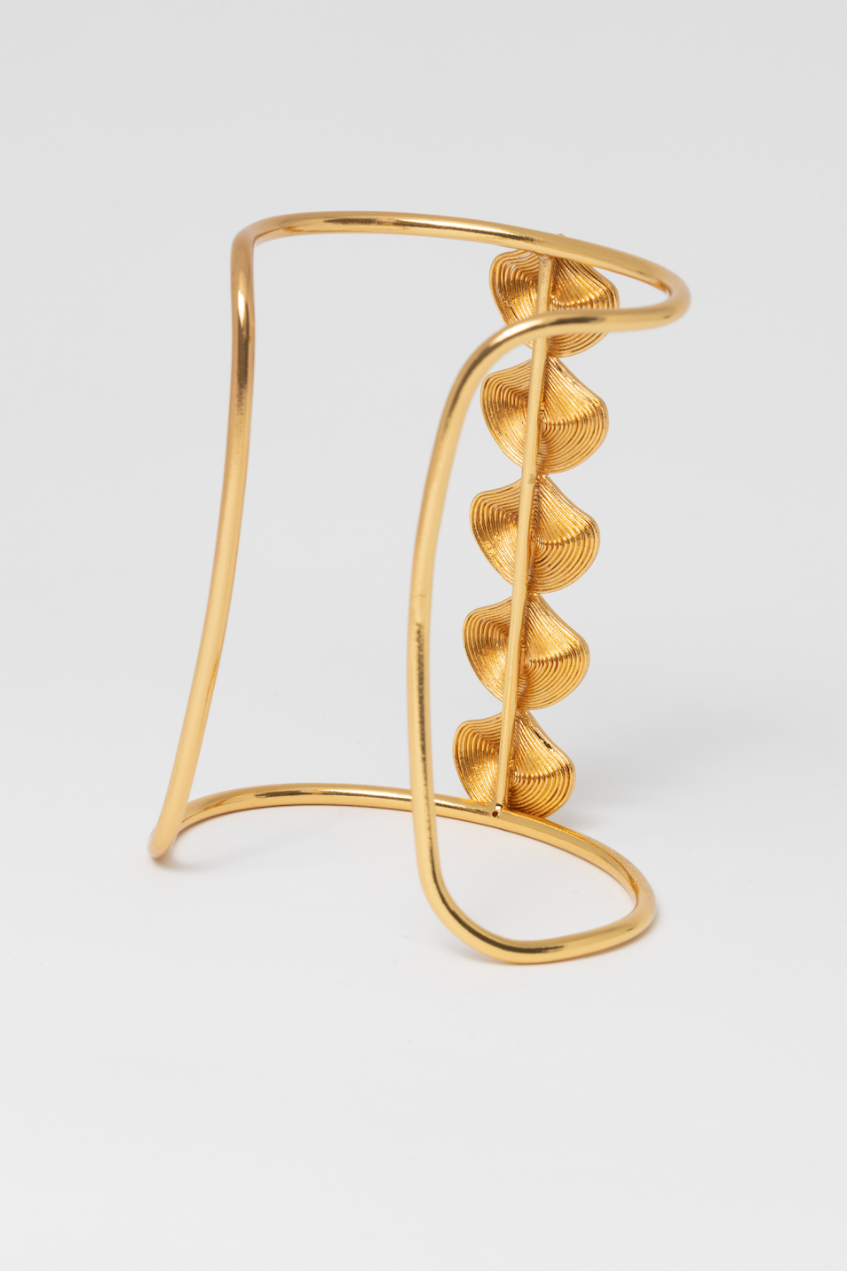 Brazalete Kamakay Cinco - Oro
