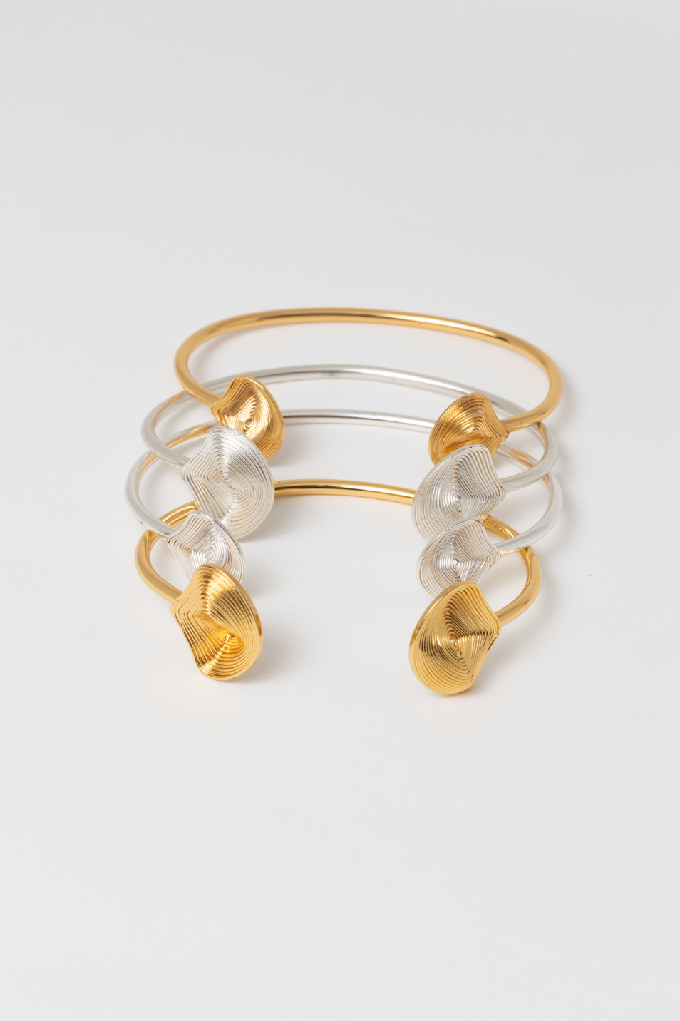 Pulsera Abierta Kamakay M - Plata