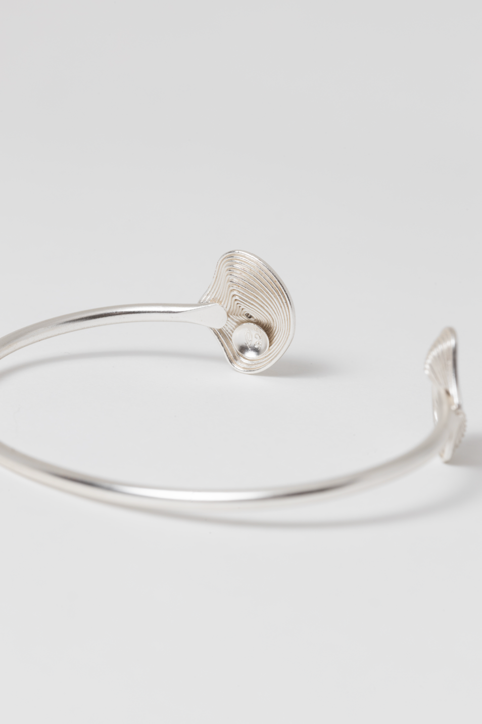 Pulsera Abierta Kamakay S - Plata