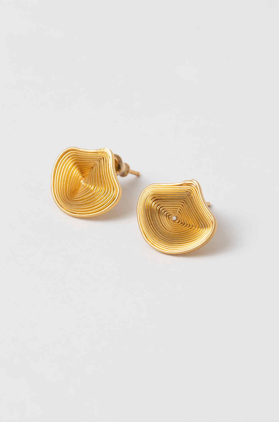 Tachuelas Kamakay S - Dorado